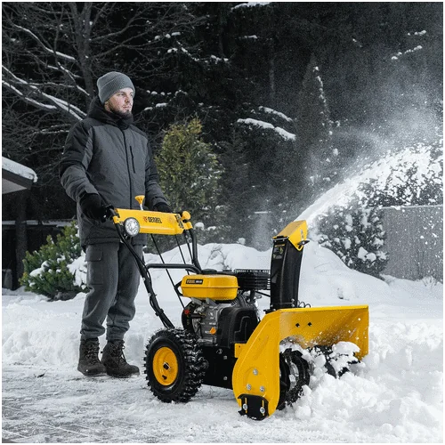 Бензиновый снегоуборщик DENZEL SWB-600