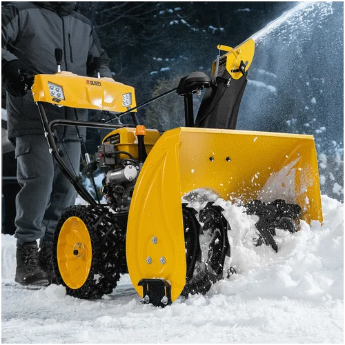 Бензиновый снегоуборщик DENZEL SBM 610S PRO